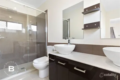 Property photo of 9 Riverine Drive Springfield Lakes QLD 4300