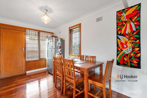 Property photo of 10 Keesing Crescent Blackett NSW 2770