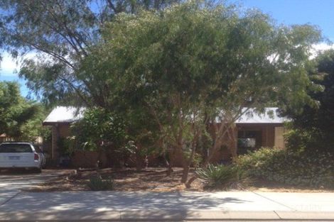 Property photo of 90 Wyeree Road Mandurah WA 6210