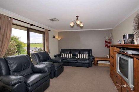 Property photo of 7 Deane Avenue Noarlunga Downs SA 5168