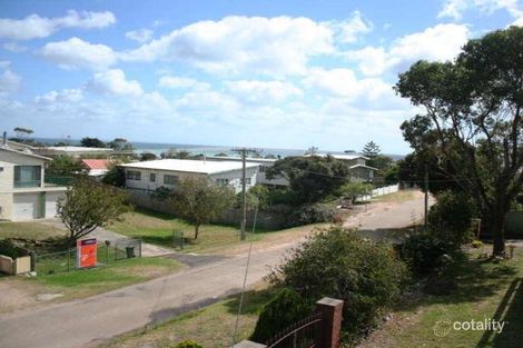 Property photo of 31 Eighth Avenue Rosebud VIC 3939