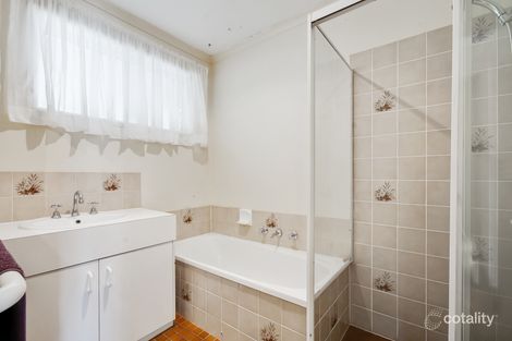 24 Uley Rd, Craigmore, SA 5114