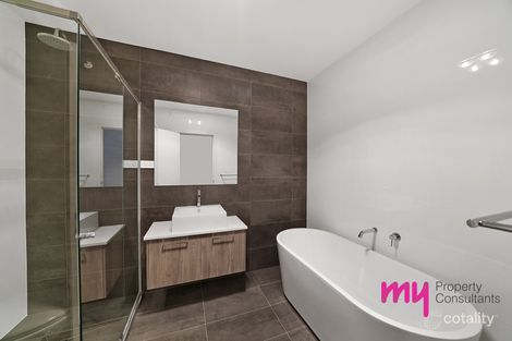 21 Chalker St, Thirlmere, NSW 2572