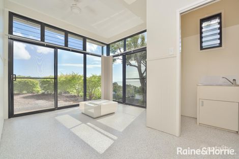 Property photo of 34 Quoin Island Gladstone Harbour QLD 4680