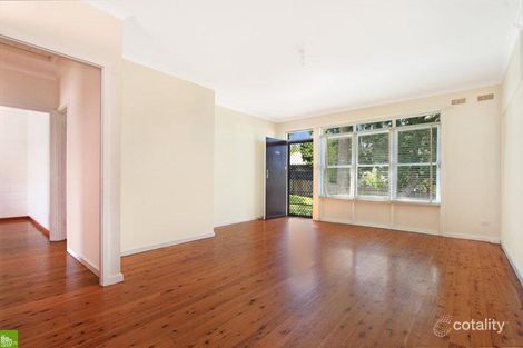 Property photo of 1/4 Buckle Crescent West Wollongong NSW 2500