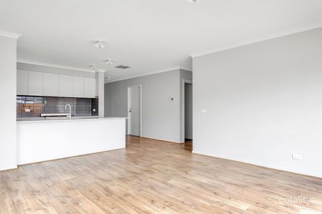 Property photo of 32 Morialta Circuit Werribee VIC 3030