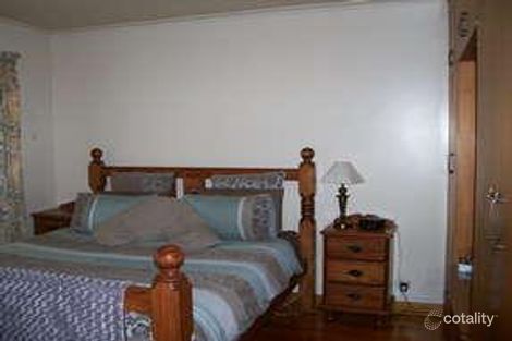 Property photo of 18 Hakea Street Mount Gambier SA 5290