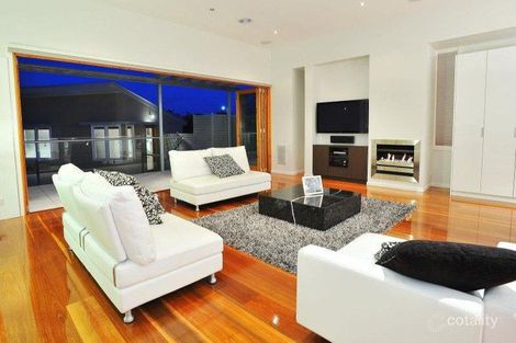Property photo of 130 Douglas Parade Williamstown VIC 3016
