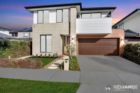 Property photo of 16 Stead Circuit Burnside VIC 3023