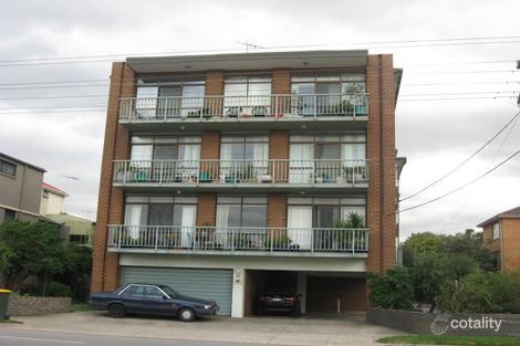 Property photo of 19B/45A Ormond Esplanade Elwood VIC 3184