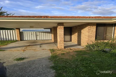 8 Bournan Hts, Parmelia, WA 6167