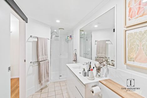 Property photo of 6/6-8 Faculty Close Smithfield QLD 4878