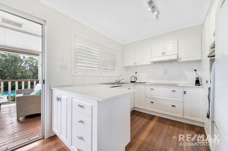 Property photo of 67 Roseberry Parade Wynnum West QLD 4178