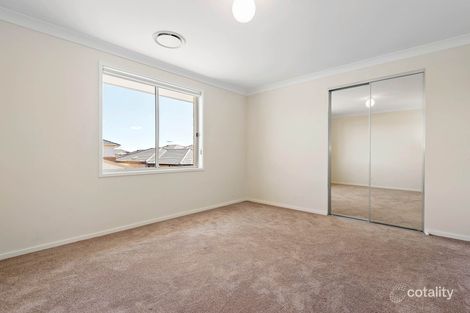 Property photo of 26 Howarth Street Ropes Crossing NSW 2760
