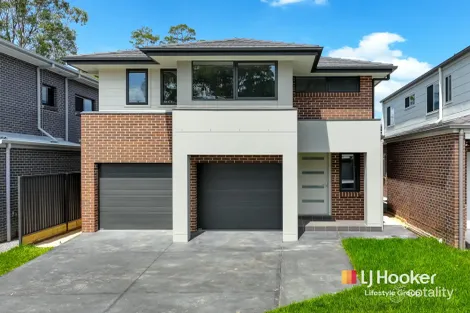 17 SEROVICH ST, AUSTRAL, NSW 2179