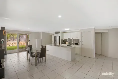 Property photo of 54 Skyblue Circuit Yarrabilba QLD 4207