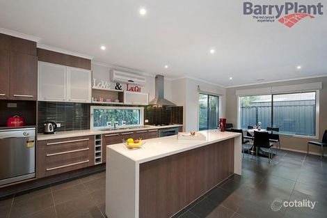 Property photo of 6 Cardamon Crescent Point Cook VIC 3030