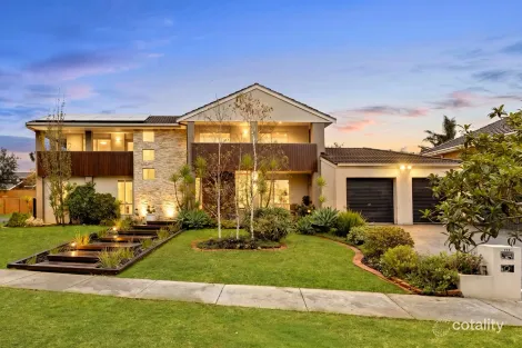 106 Australia Dr, Taylors Lakes, VIC 3038