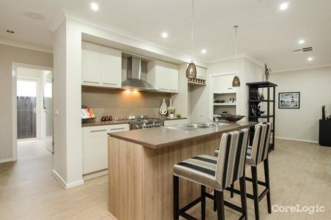 Property photo of 8 Design Drive Point Cook VIC 3030