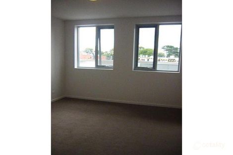 Property photo of 10/269-273 Hampton Street Hampton VIC 3188