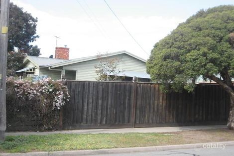 22 Barwon Ave, Reservoir, VIC 3073