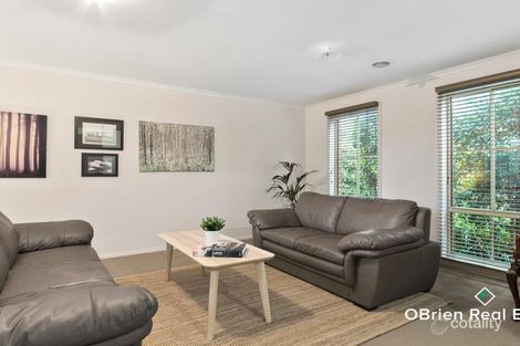 Property photo of 56 Manna Gum Drive Pakenham VIC 3810