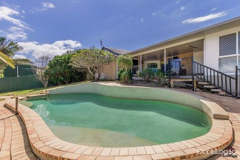 Property photo of 4 Balranald Court Helensvale QLD 4212