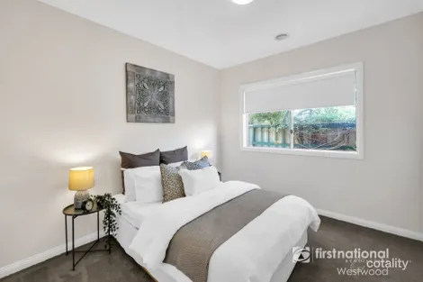 Property photo of 1/2 Belair Court Wyndham Vale VIC 3024
