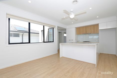 Property photo of 82 Marathon Boulevard Craigieburn VIC 3064