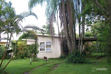 27 Hyatt St, Tully, QLD 4854