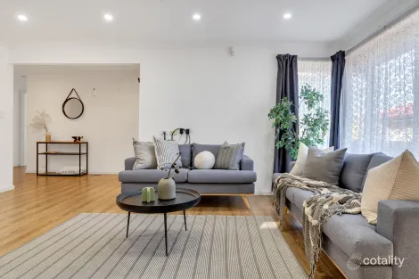 Property photo of 15 Plumpton Avenue Craigieburn VIC 3064