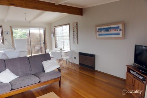 Property photo of 33 Palm Beach Avenue Cape Woolamai VIC 3925
