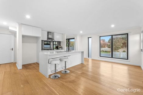 Property photo of 1/137 Blackburn Road Doncaster East VIC 3109