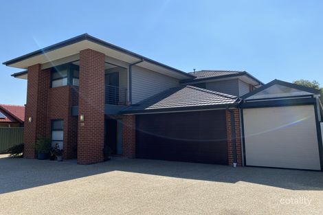 Property photo of 27 General Joshua Drive Hampton Park VIC 3976