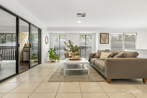 Property photo of 8 Morant Close Seventeen Mile Rocks QLD 4073