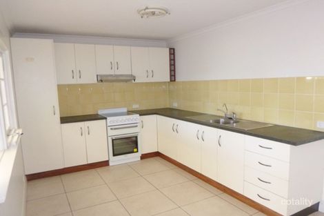 Property photo of 30 Young Avenue West Hindmarsh SA 5007