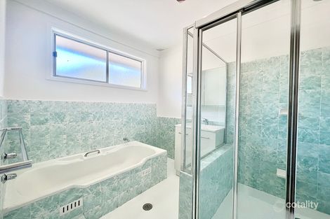 Property photo of 9 Bingara Road Macquarie Fields NSW 2564