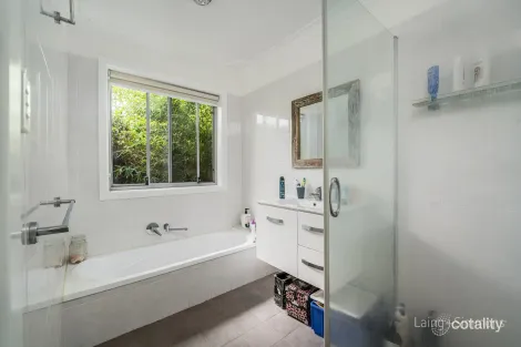 Property photo of 12 Holmes Avenue Armidale NSW 2350