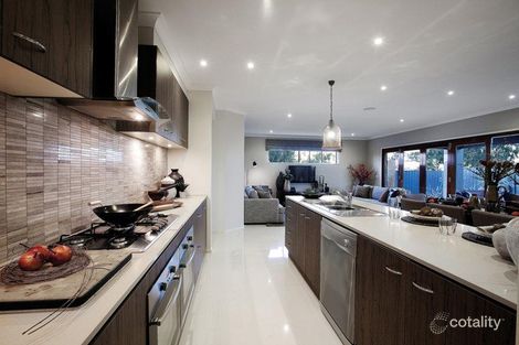 Property photo of 7 Navigate Road Doreen VIC 3754