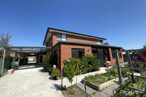 Property photo of 27 General Joshua Drive Hampton Park VIC 3976