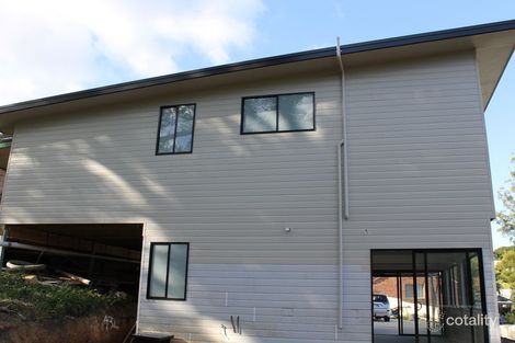 Property photo of 5 Kathleen Close Coffs Harbour NSW 2450