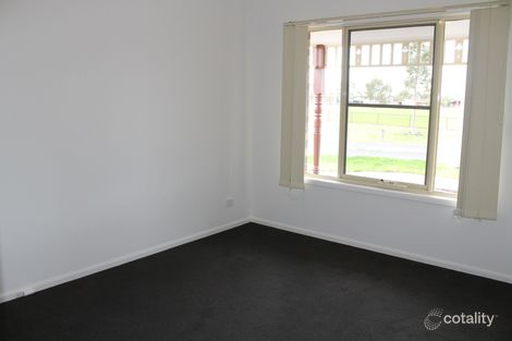 Property photo of 2 Skipper Drive Altona Meadows VIC 3028