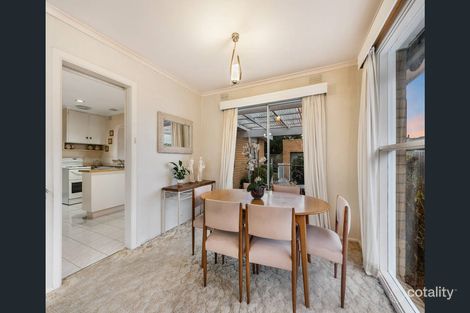 Property photo of 21 Finchaven Avenue Keysborough VIC 3173