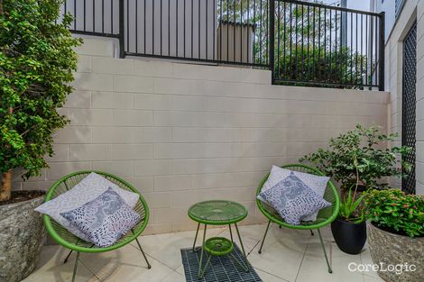 38 Plucks Rd, Arana Hills, QLD 4054