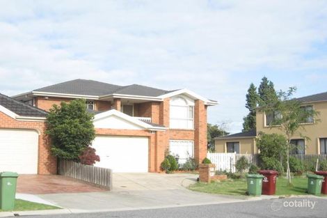 Property photo of 8 Knight Place Dandenong North VIC 3175