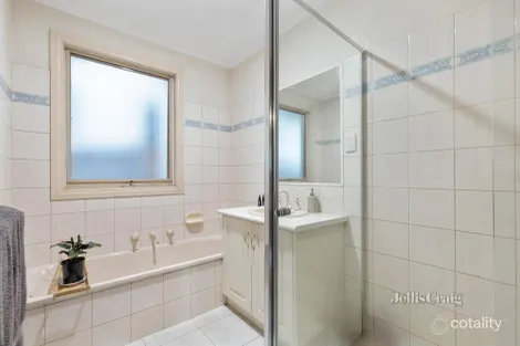 Property photo of 2/59 Batman Road Eltham VIC 3095