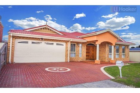 Property photo of 2 Broadway Street Roxburgh Park VIC 3064