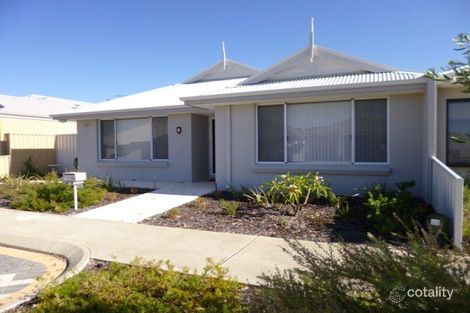 4 Lexar Bend, Shoalwater, WA 6169