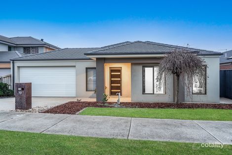 Property photo of 19 Satsuma Avenue Berwick VIC 3806