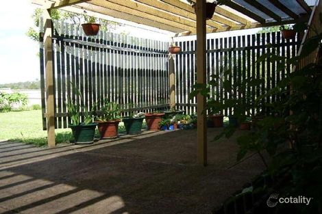 Property photo of 6 Loveanius Street Silkstone QLD 4304